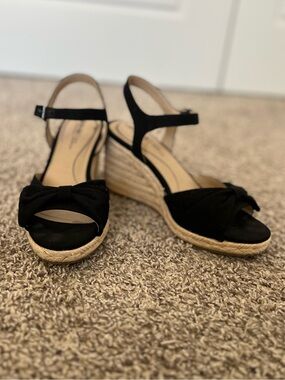 Life Stride Black Espadrille Bow Wedge Sandal